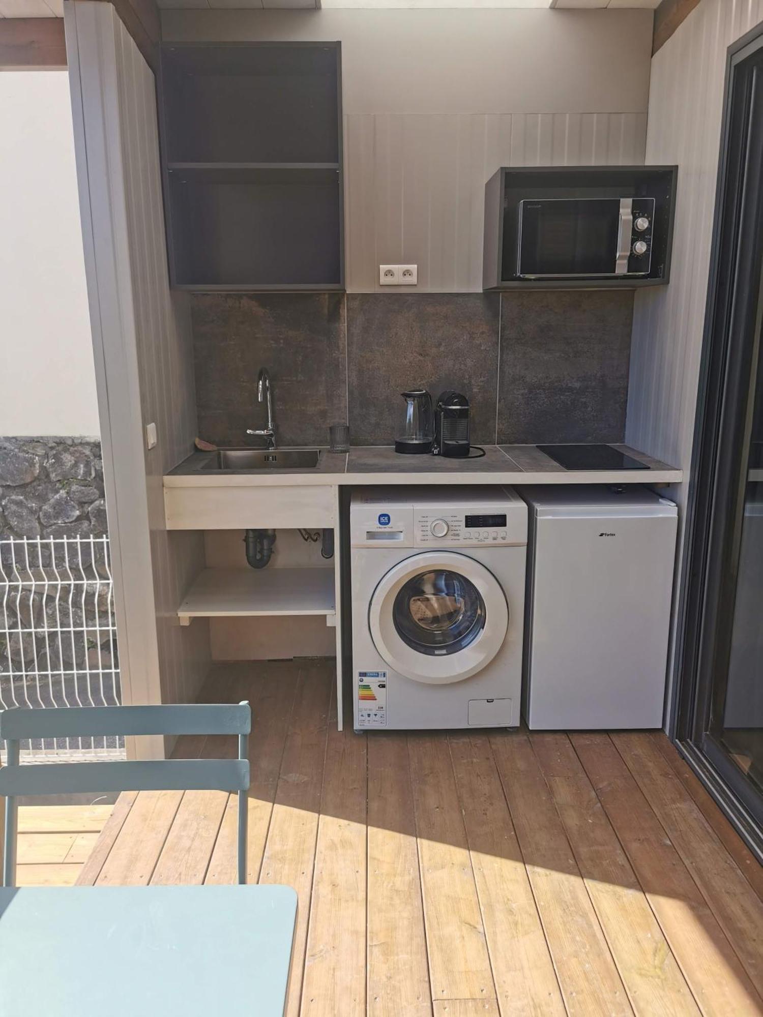 L'Araucaria Apartment Saint-Paul Екстериор снимка
